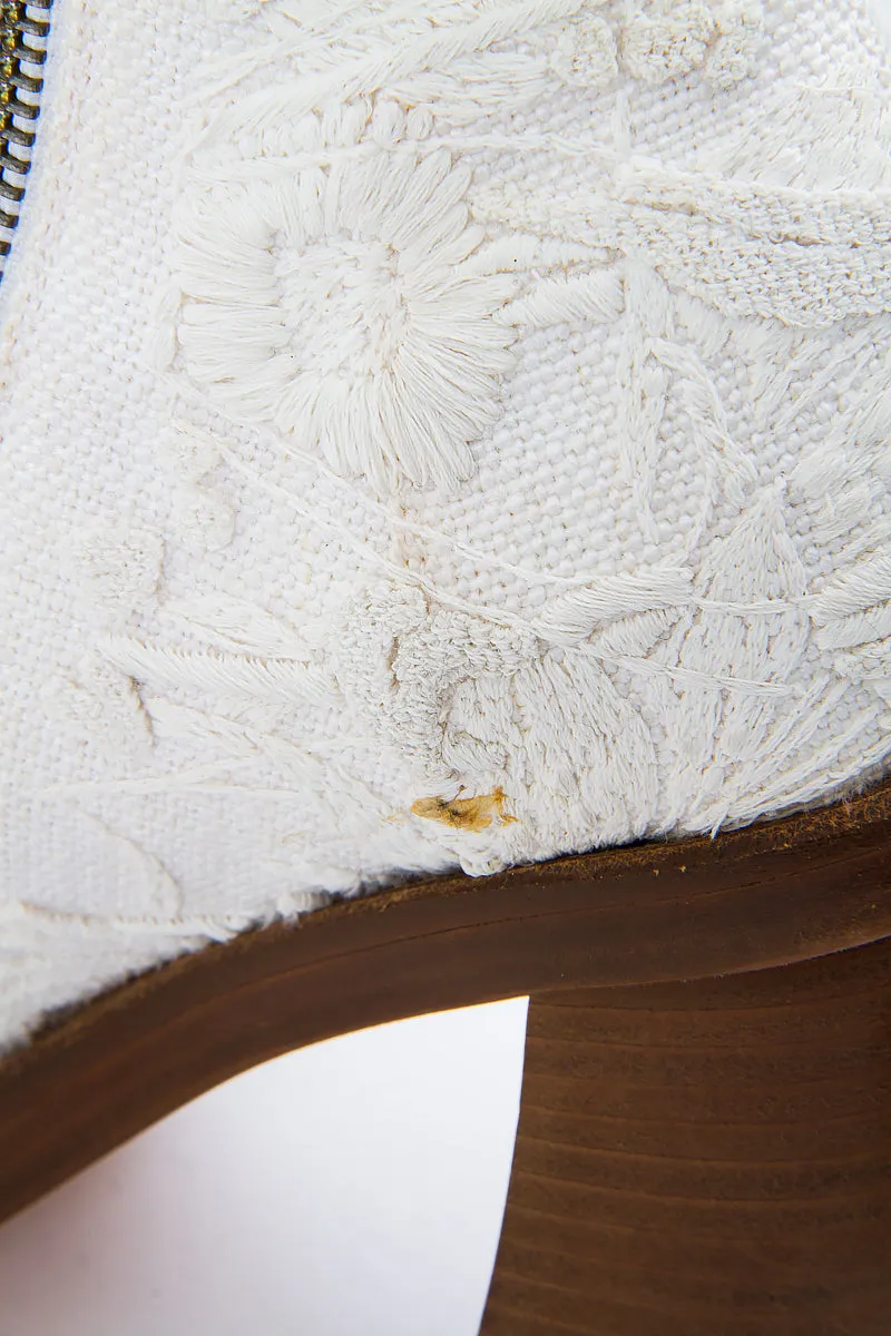 CURVED EMBROIDERED BOOTS