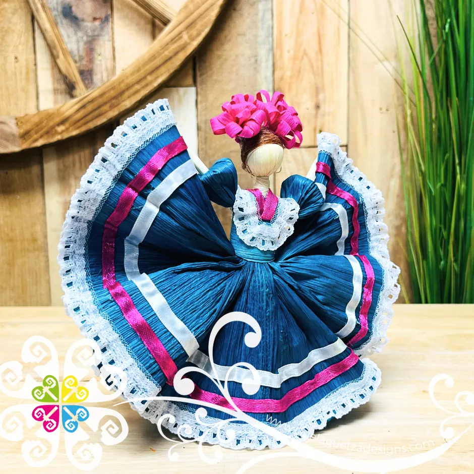 Single Small Corn Husk Doll - Wide Skirt